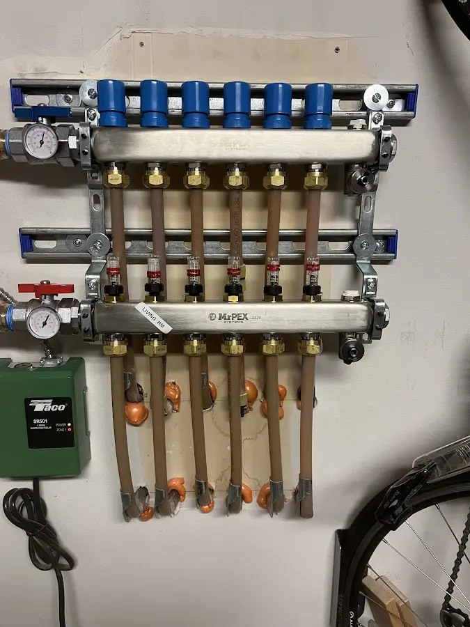 Plumber performing Sink Repair at a residential property in San Tan Valley